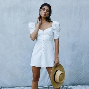 White Short sleeve mini dress